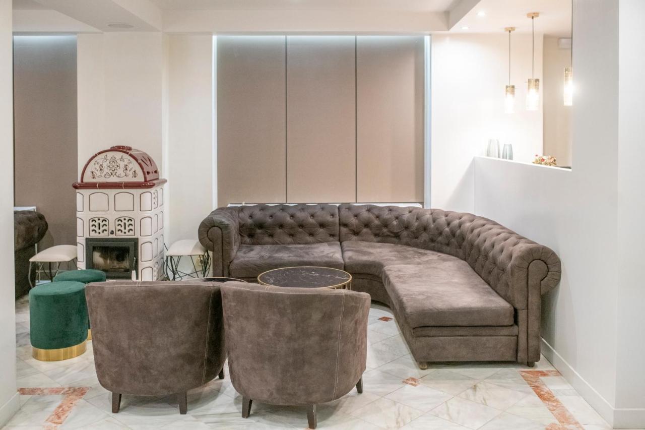Lingos Hotel Lerin Kültér fotó