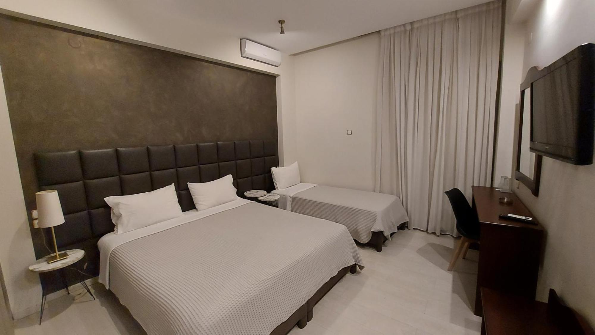 Lingos Hotel Lerin Kültér fotó